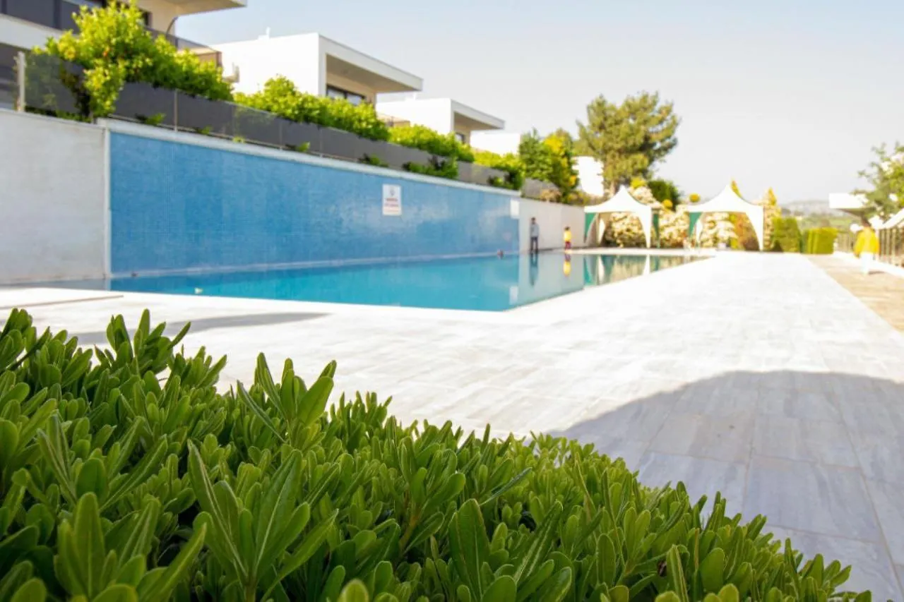 Bahceli Luex Villa Kuşadası Turkije
