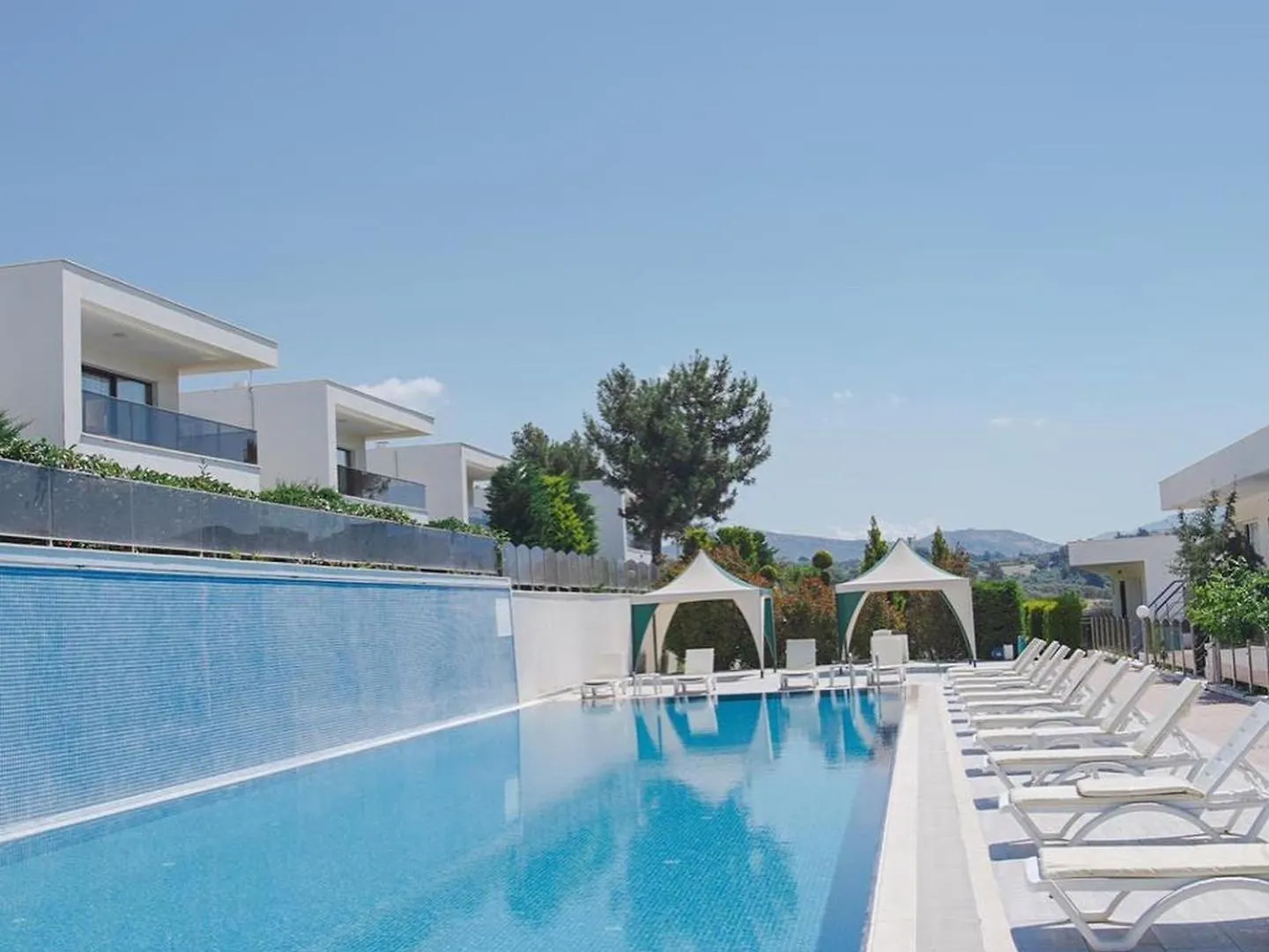 Bahceli Luex Villa Kuşadası